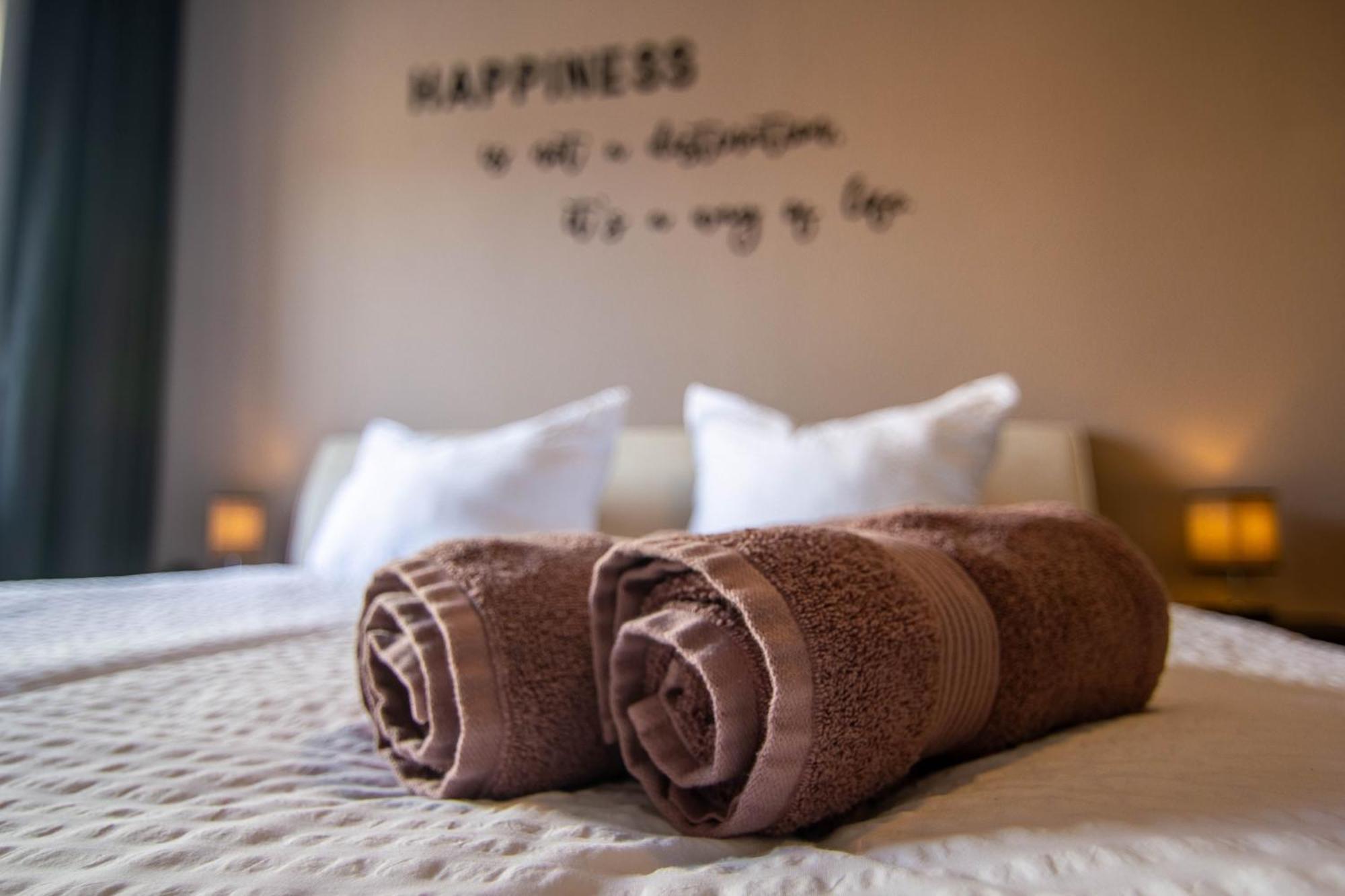 Stayfine - Smartes Design Apartment Am Uni Campus Chemnitz Bagian luar foto