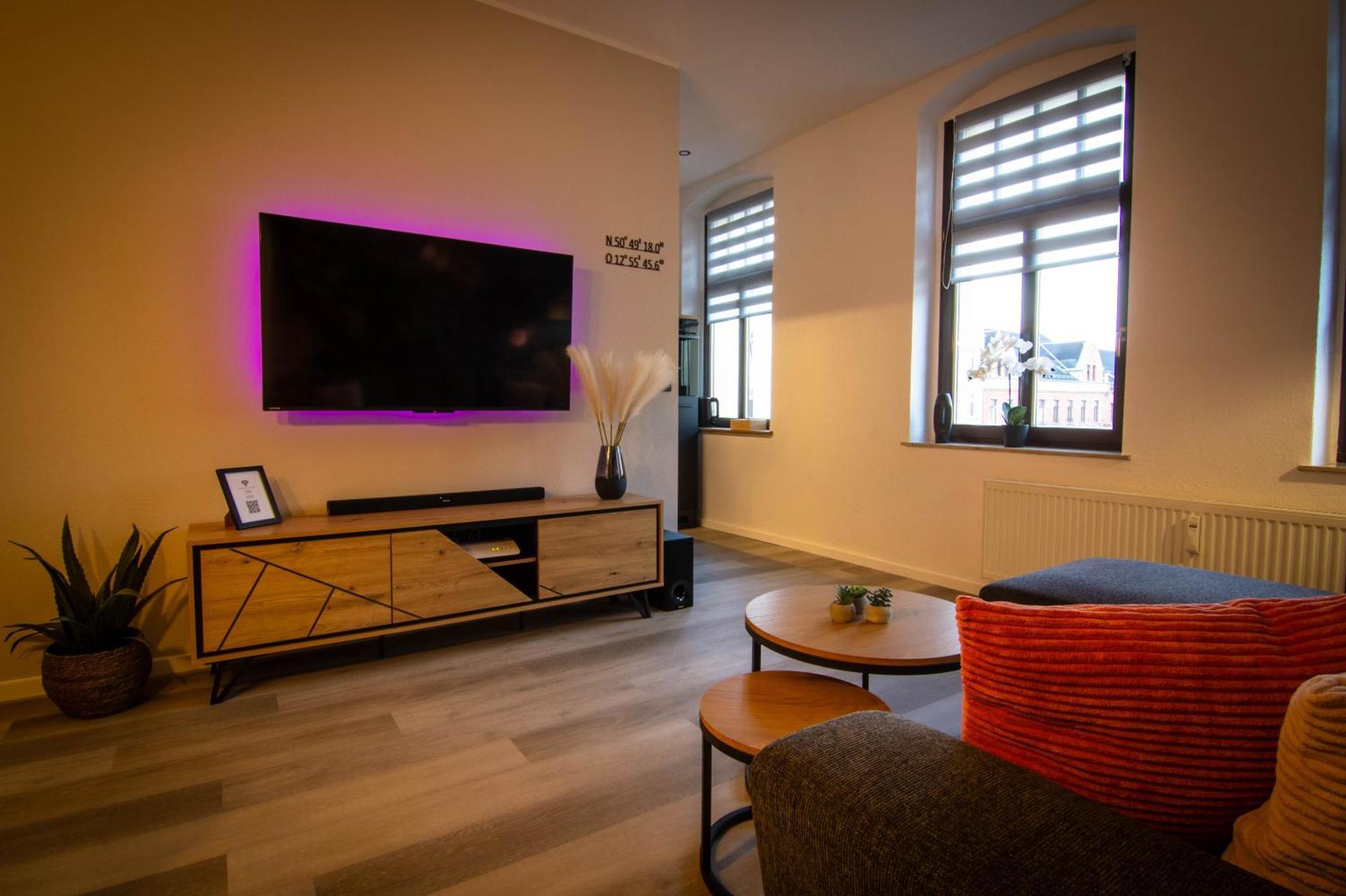 Stayfine - Smartes Design Apartment Am Uni Campus Chemnitz Bagian luar foto