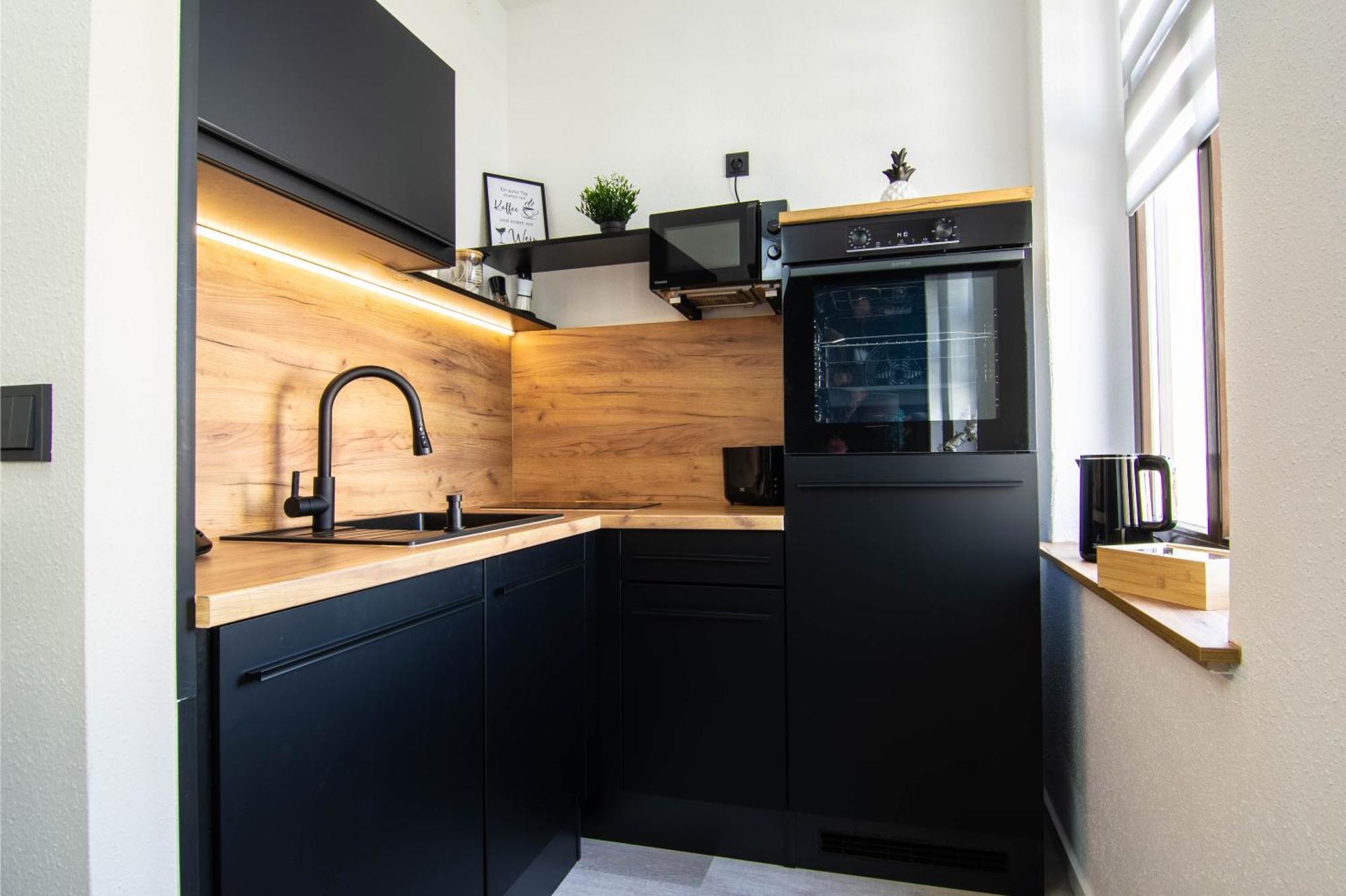 Stayfine - Smartes Design Apartment Am Uni Campus Chemnitz Bagian luar foto